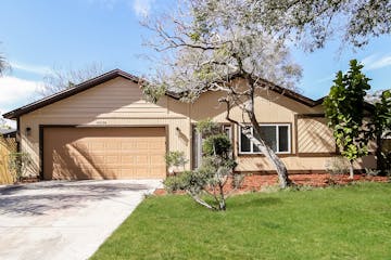 4036 Waikiki Dr Sarasota, FL 34241